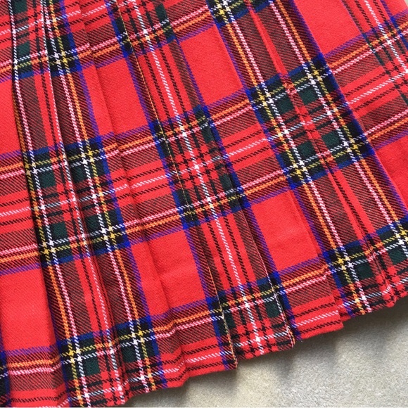 Vintage Scottish Kilt Skirt by Moffat Weavers - Picture 12 of 12
